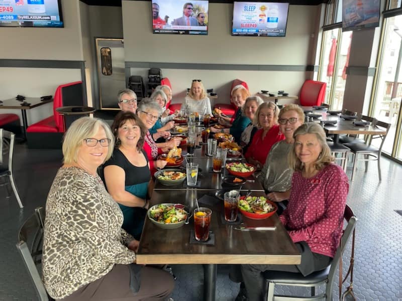 Members ate lunch at Hard Count after the December meeting.